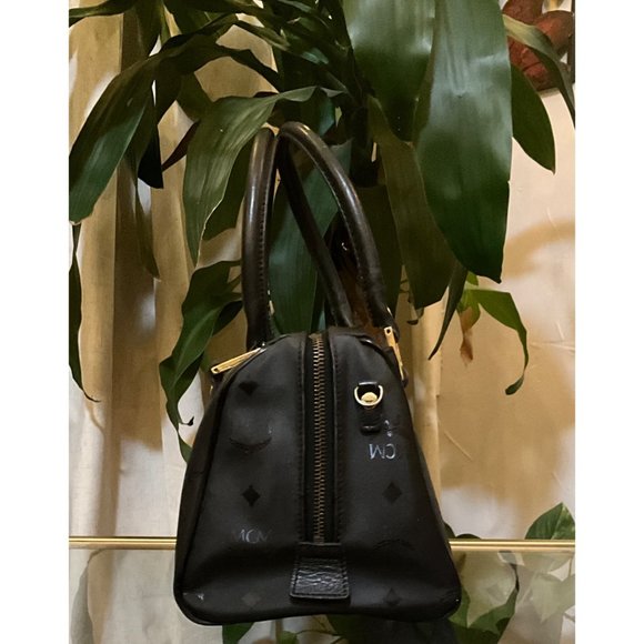 ♦️♦️ AUTHENTIC BLACK MCM BOSTON TOTE - Picture 4 of 13